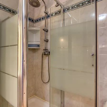 Madrague St Vincent B * Ле-Гро-д'Агд